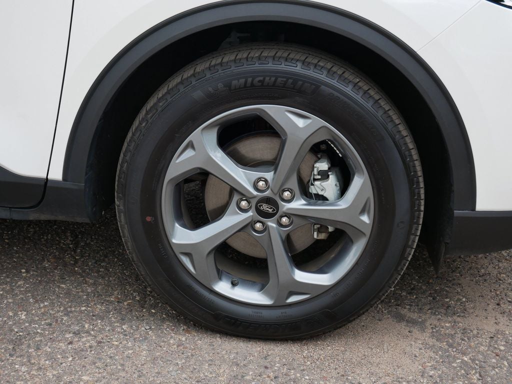 2025 Ford Escape Hybrid ST-Line Select