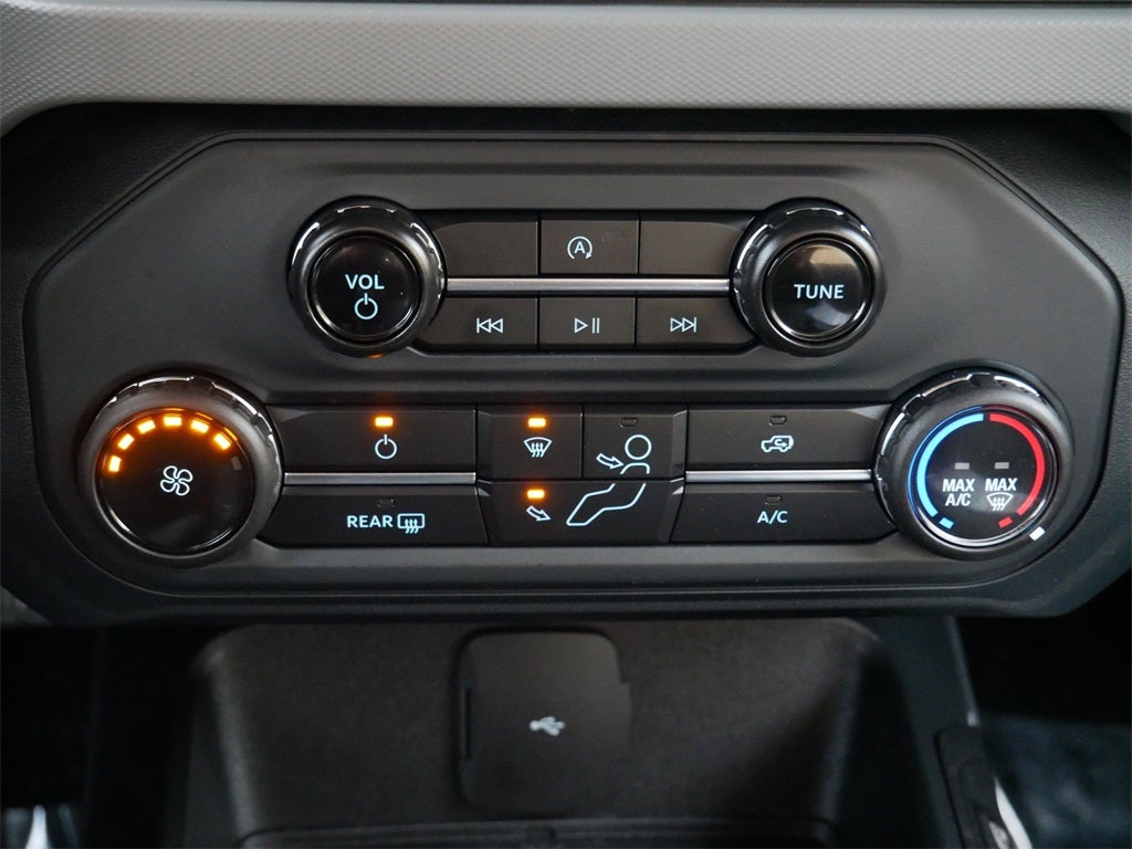 2022 Ford Bronco Base SASQUATCH