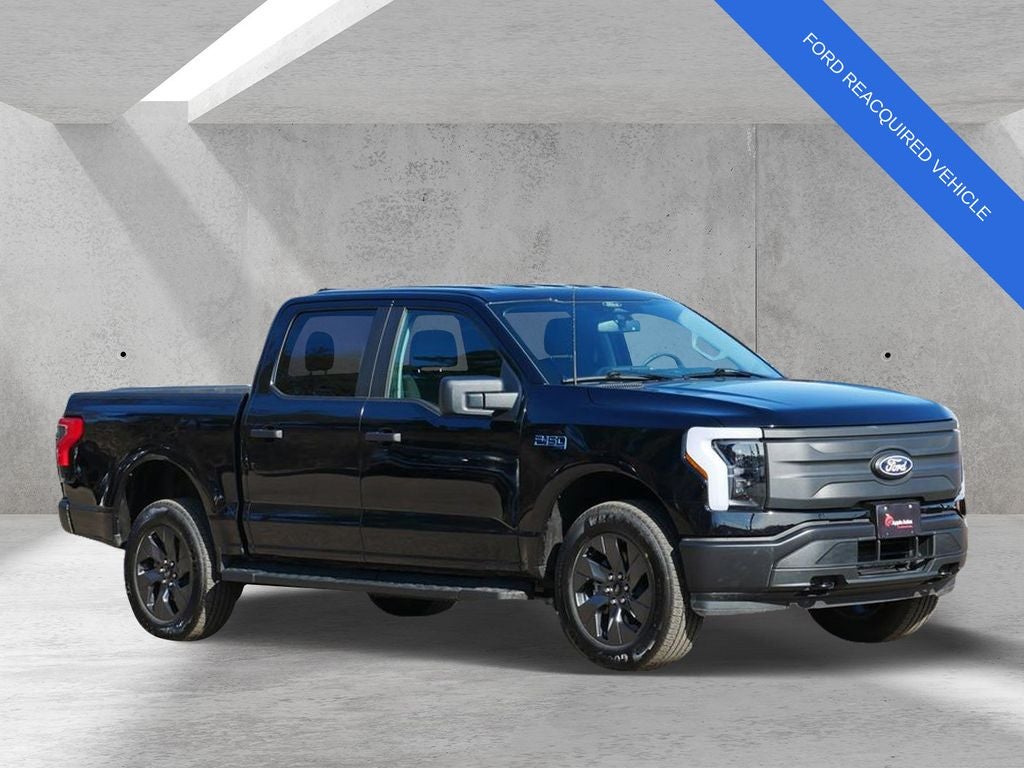 2025 Ford F-150 Lightning Pro