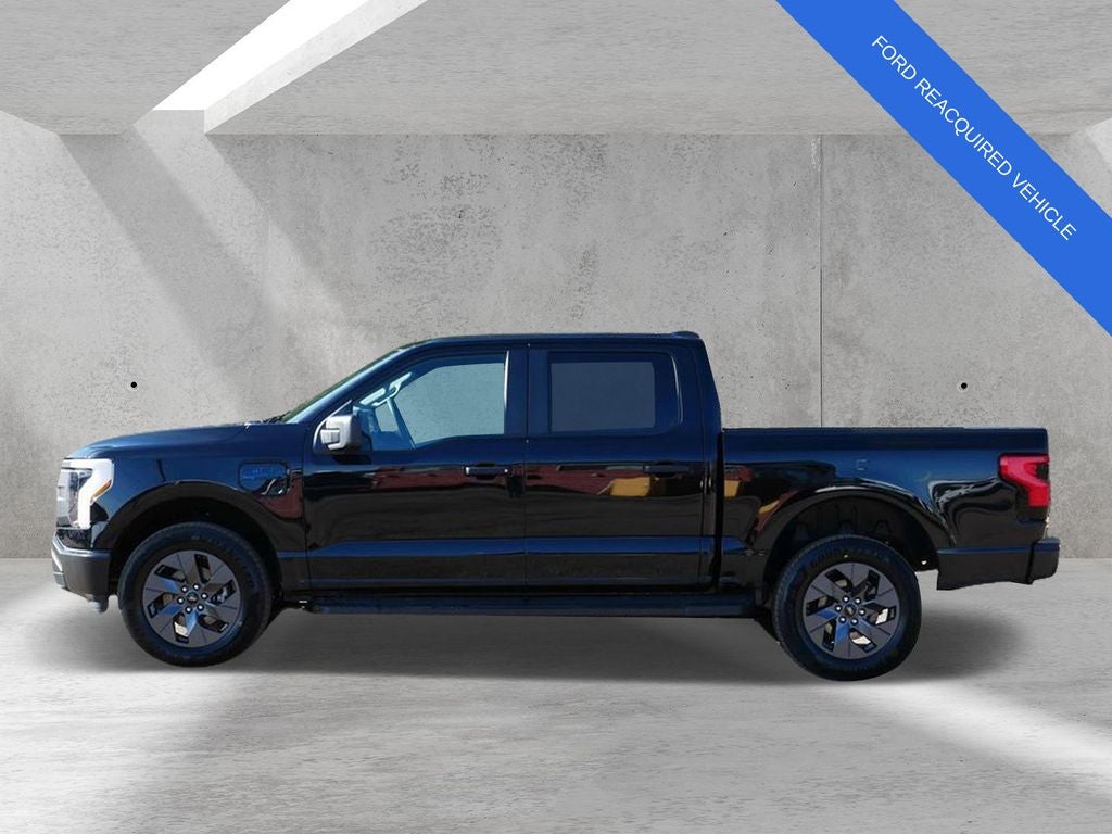 2025 Ford F-150 Lightning Pro