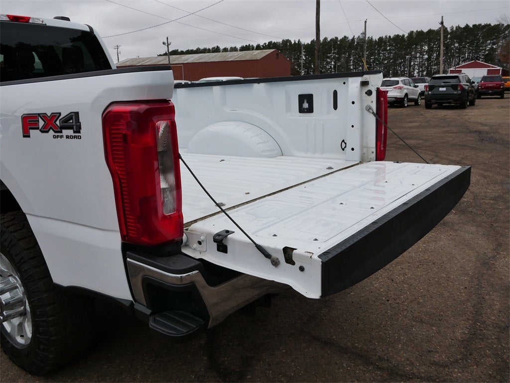 2023 Ford F-350SD XLT