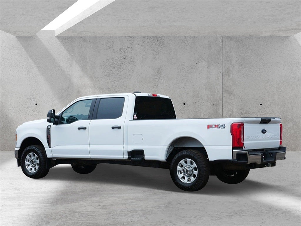 2023 Ford F-350SD XLT