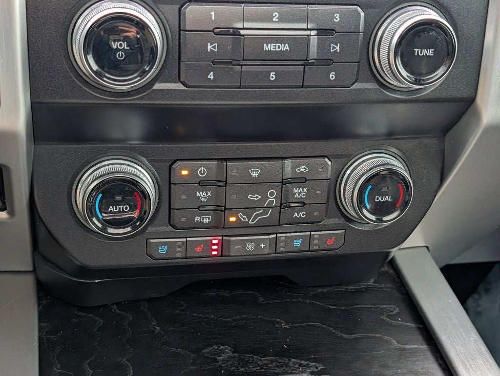 2019 Ford F-350SD Platinum