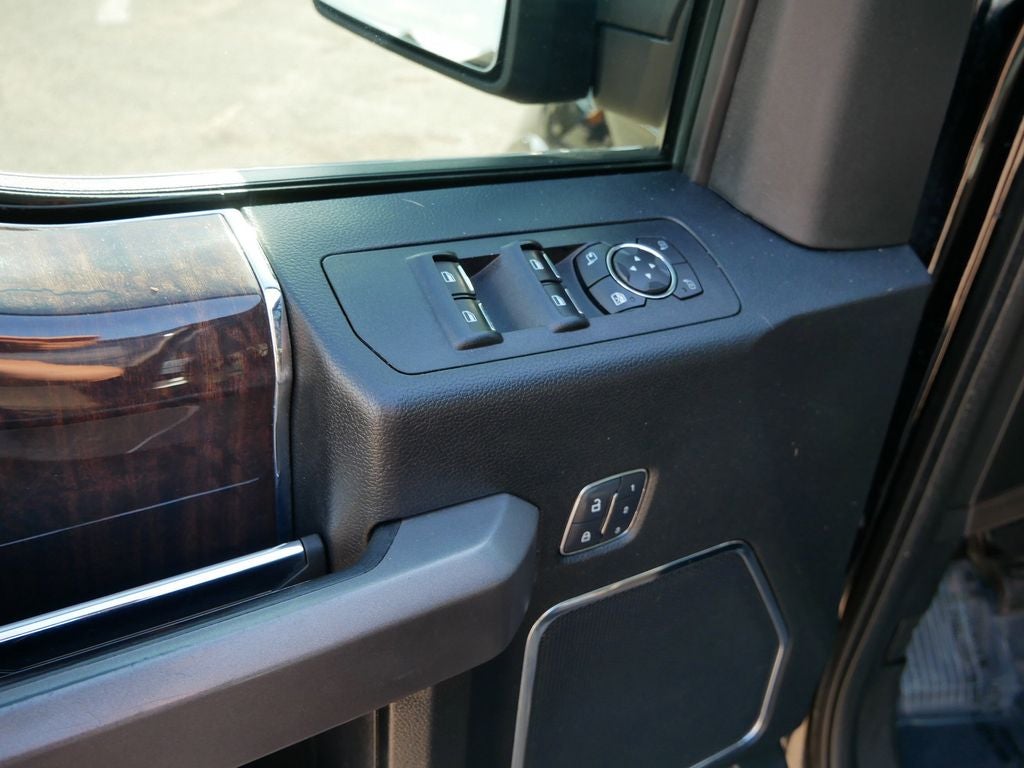 2017 Ford F-150 Platinum