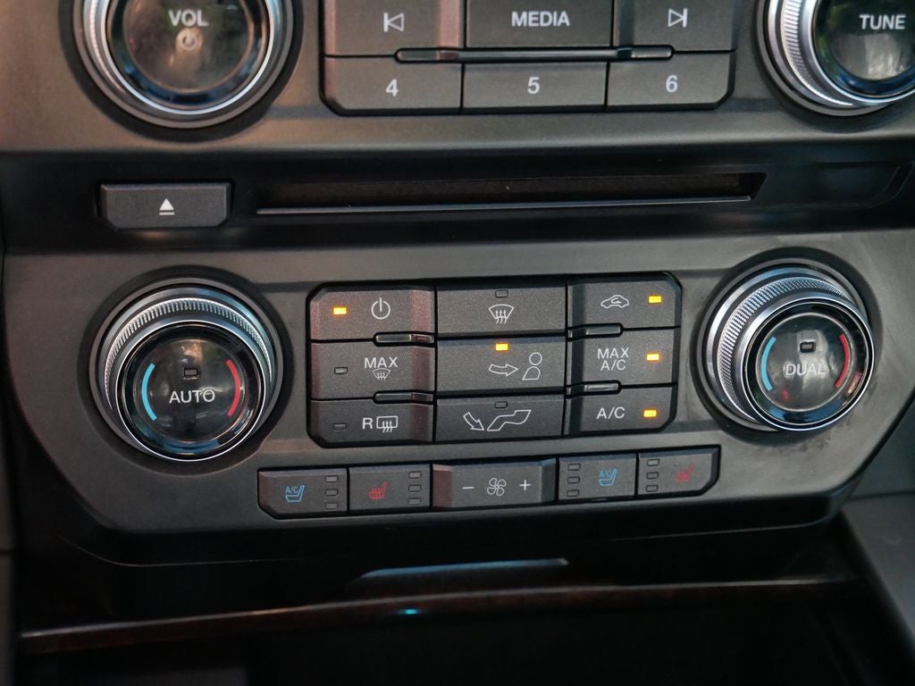 2017 Ford F-150 Platinum