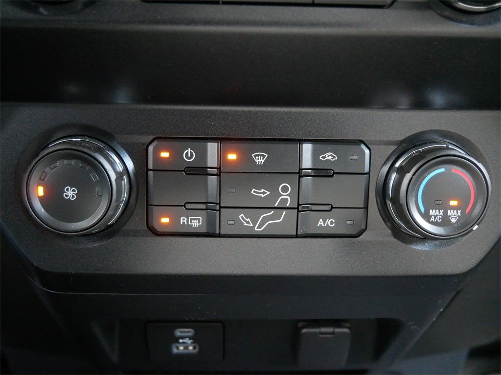 2022 Ford F-350SD XL