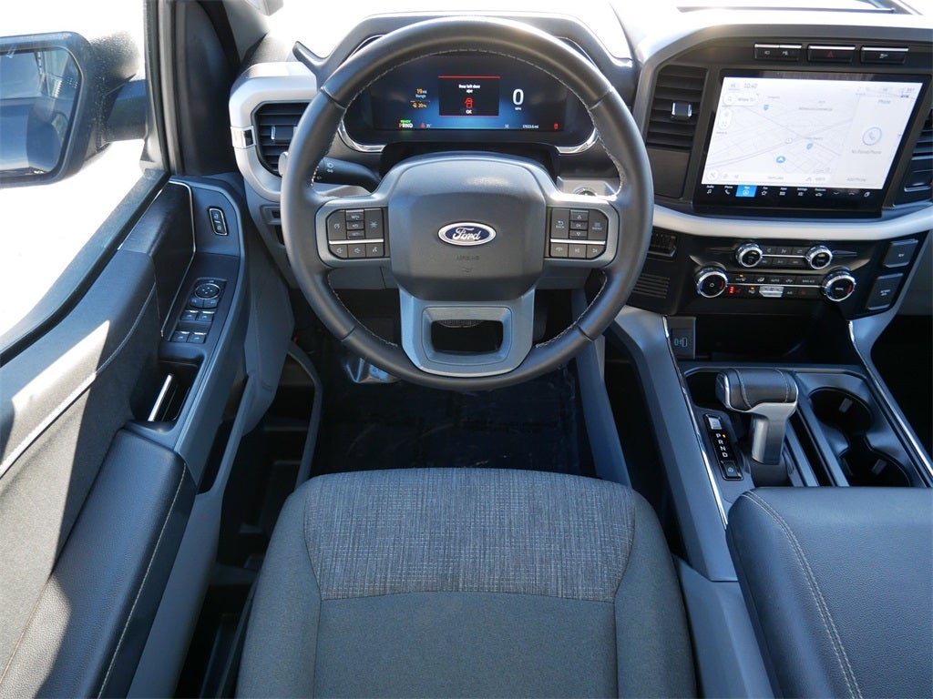 2023 Ford F-150 Lightning XLT