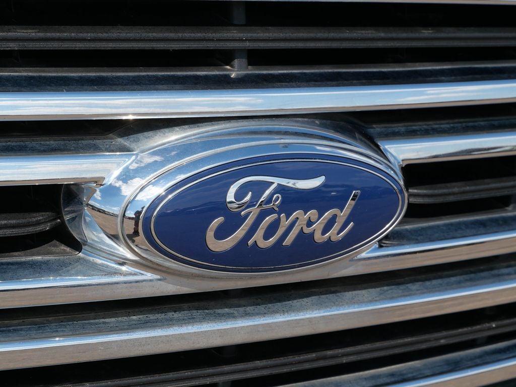 2019 Ford Transit-150 Base