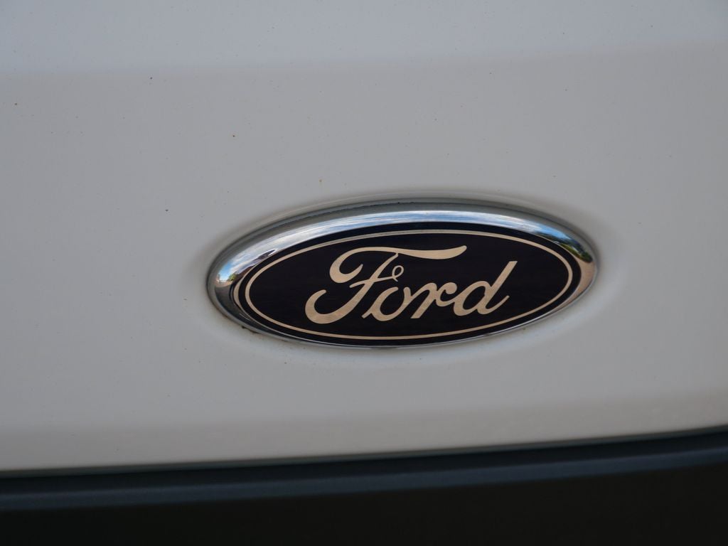 2015 Ford Transit-250 Base