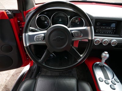 2004 Chevrolet SSR Base