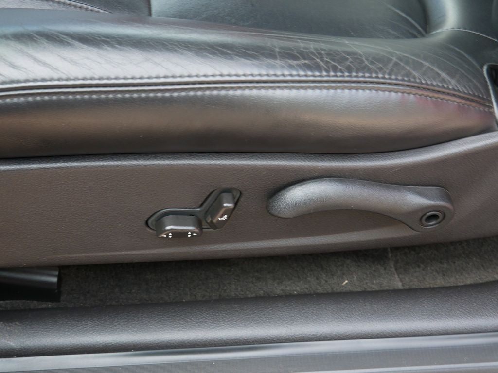 2004 Chevrolet SSR Base