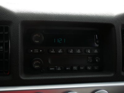 2004 Chevrolet SSR Base