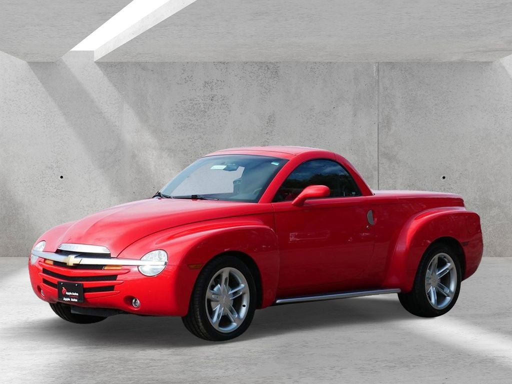 2004 Chevrolet SSR Base