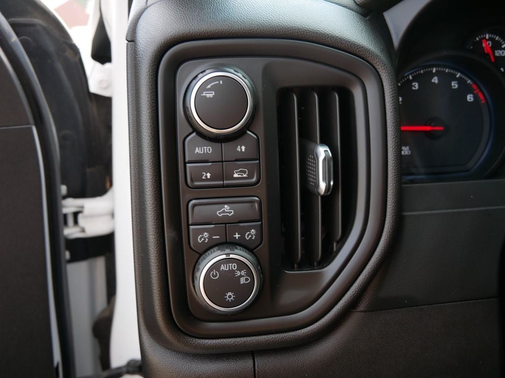 2019 Chevrolet Silverado 1500 Custom