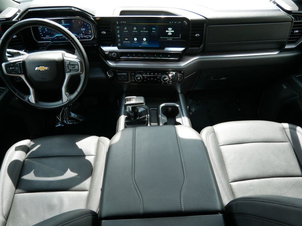 2025 Chevrolet Silverado 1500 LTZ