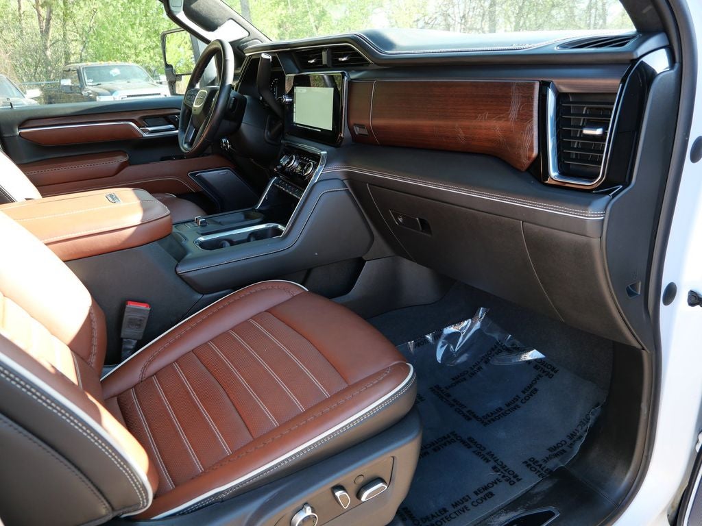 2024 GMC Sierra 2500HD Denali Ultimate