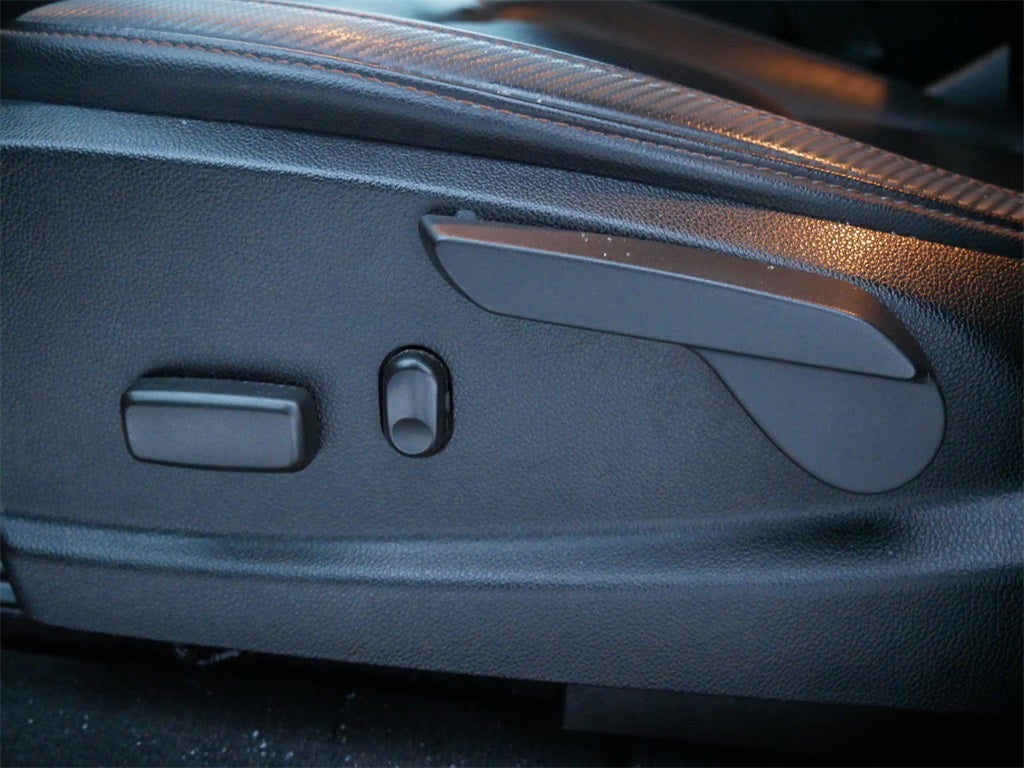 2021 GMC Canyon AT4 w/Leather