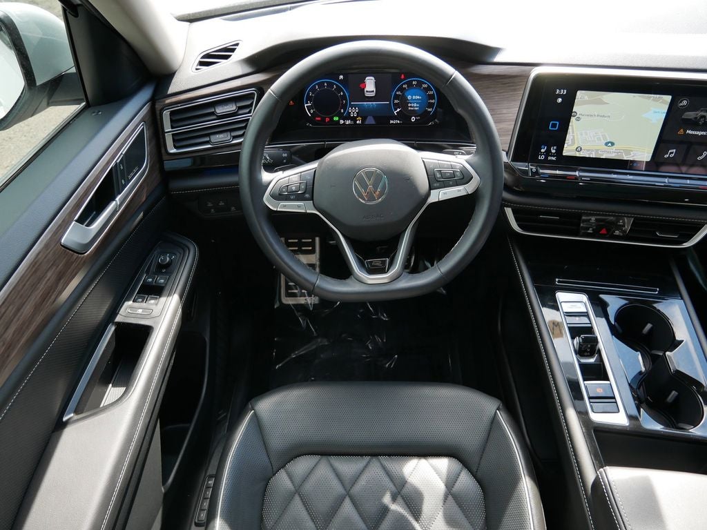 2024 Volkswagen Atlas 2.0T SEL Premium R-Line