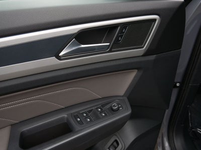 2021 Volkswagen Atlas Cross Sport 3.6L V6 SE w/Technology R-Line