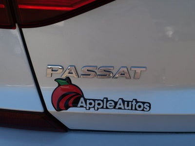 2018 Volkswagen Passat 2.0T R-Line