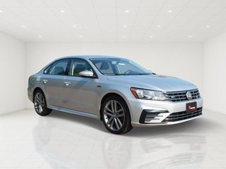 2018 Volkswagen Passat 2.0T R-Line