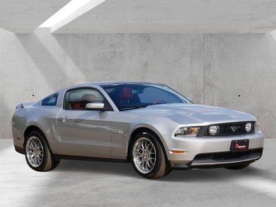 2011 Ford Mustang GT Premium