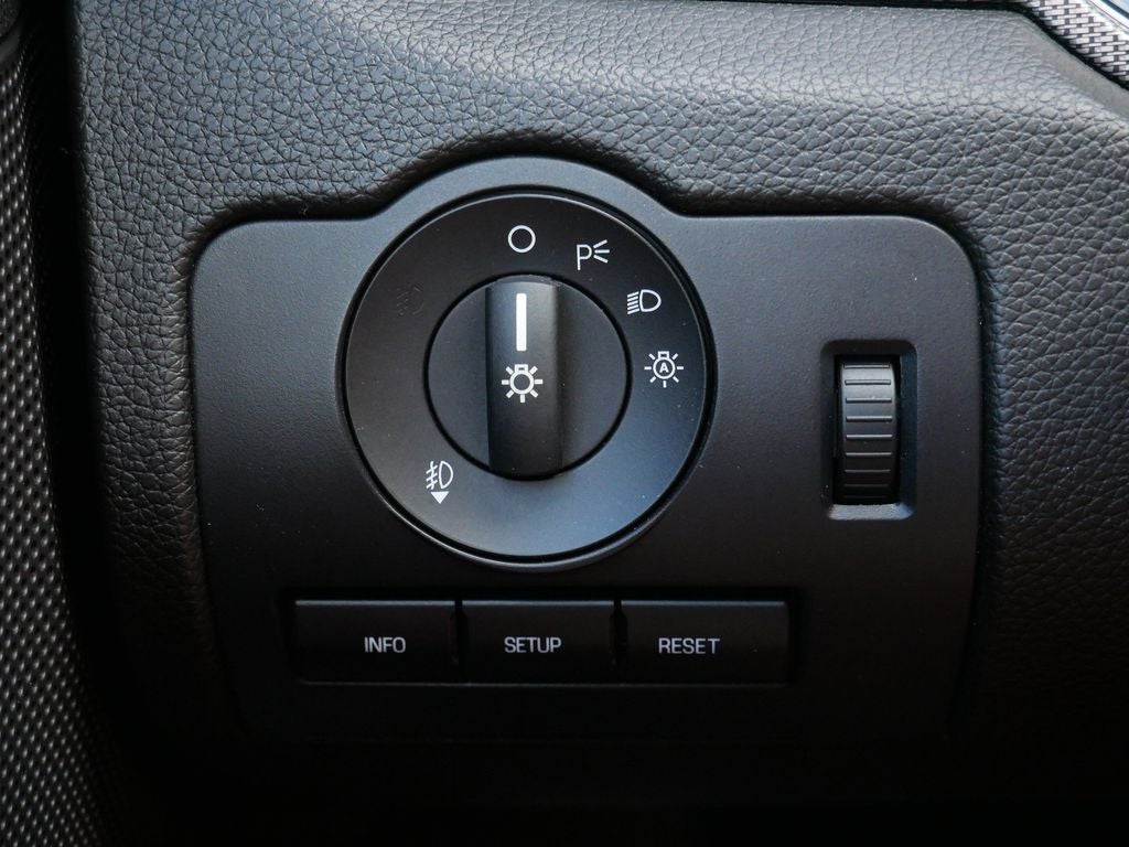 2011 Ford Mustang GT Premium