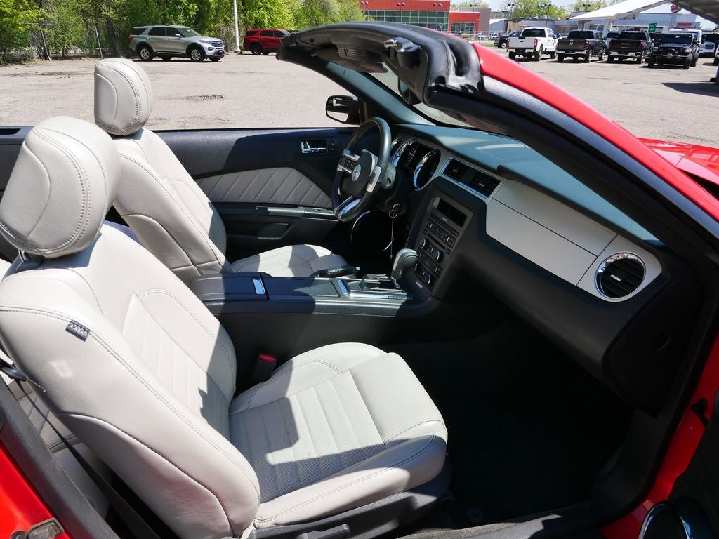 2014 Ford Mustang V6 Premium