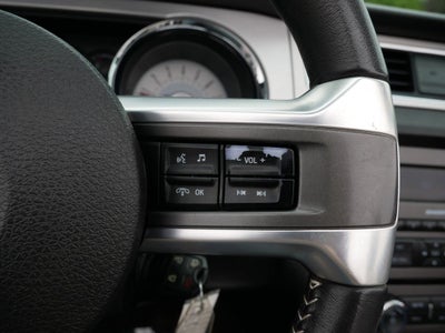 2012 Ford Mustang V6 Premium