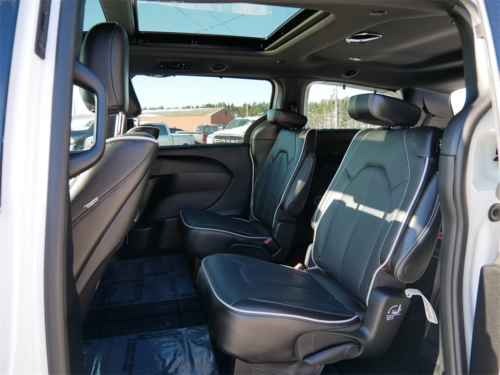 2024 Chrysler Pacifica Limited