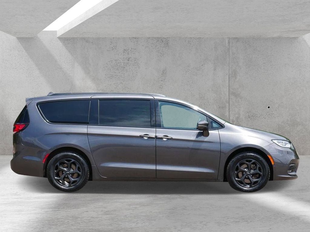 2021 Chrysler Pacifica Hybrid Limited