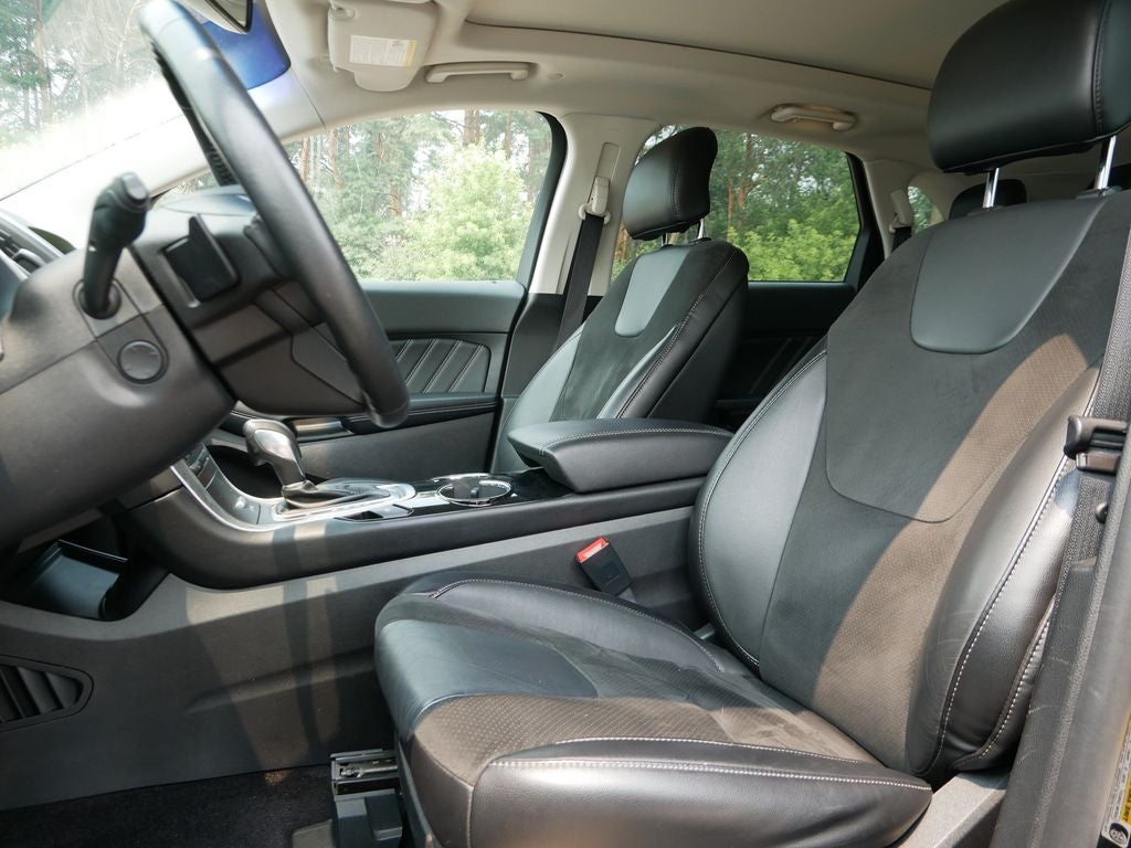 2017 Ford Edge Sport