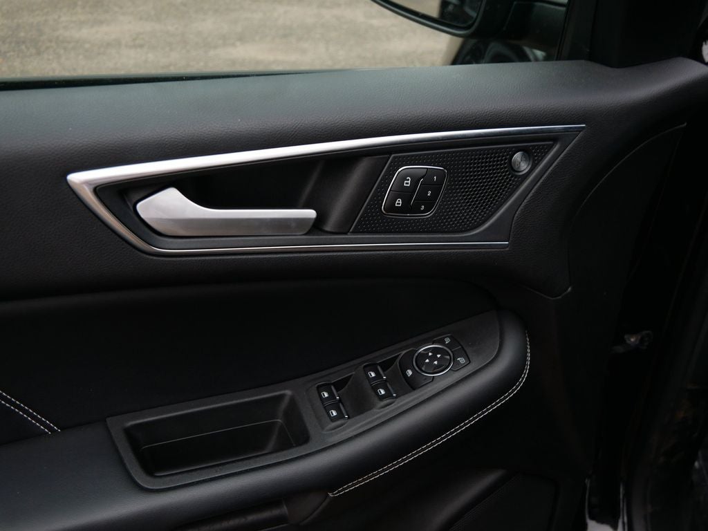2021 Ford Edge ST