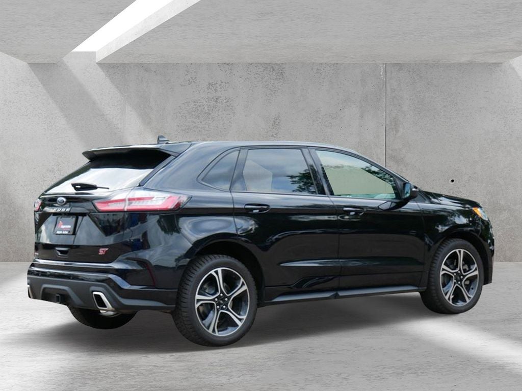2021 Ford Edge ST