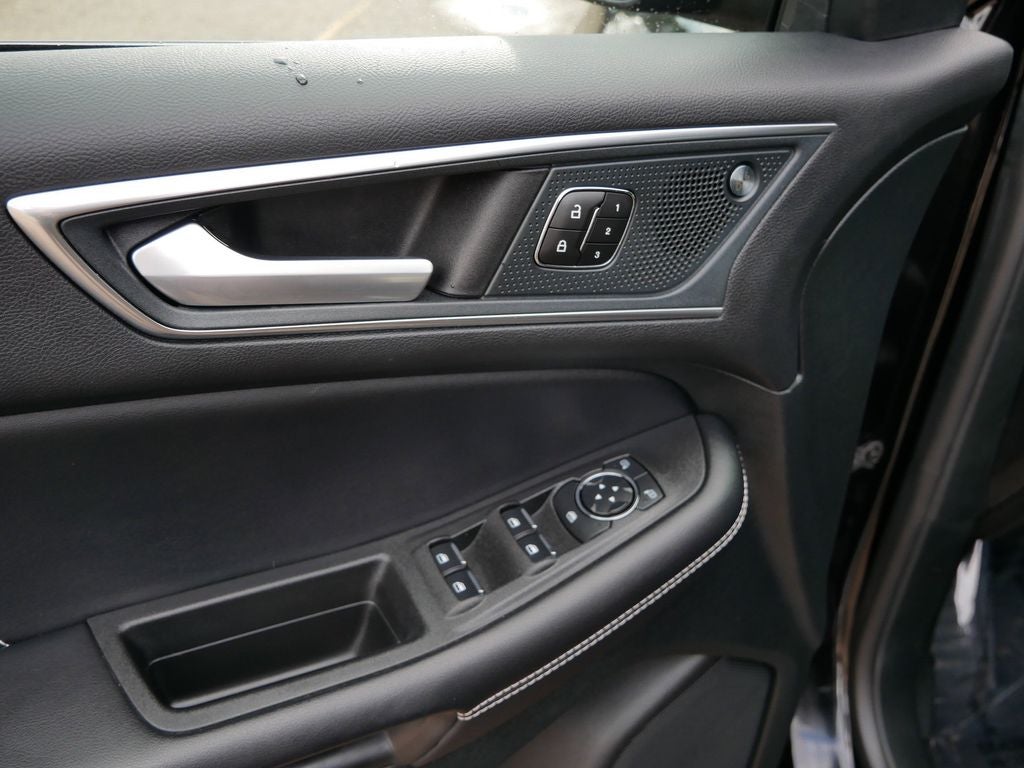 2023 Ford Edge ST