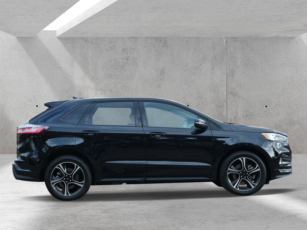 2023 Ford Edge ST