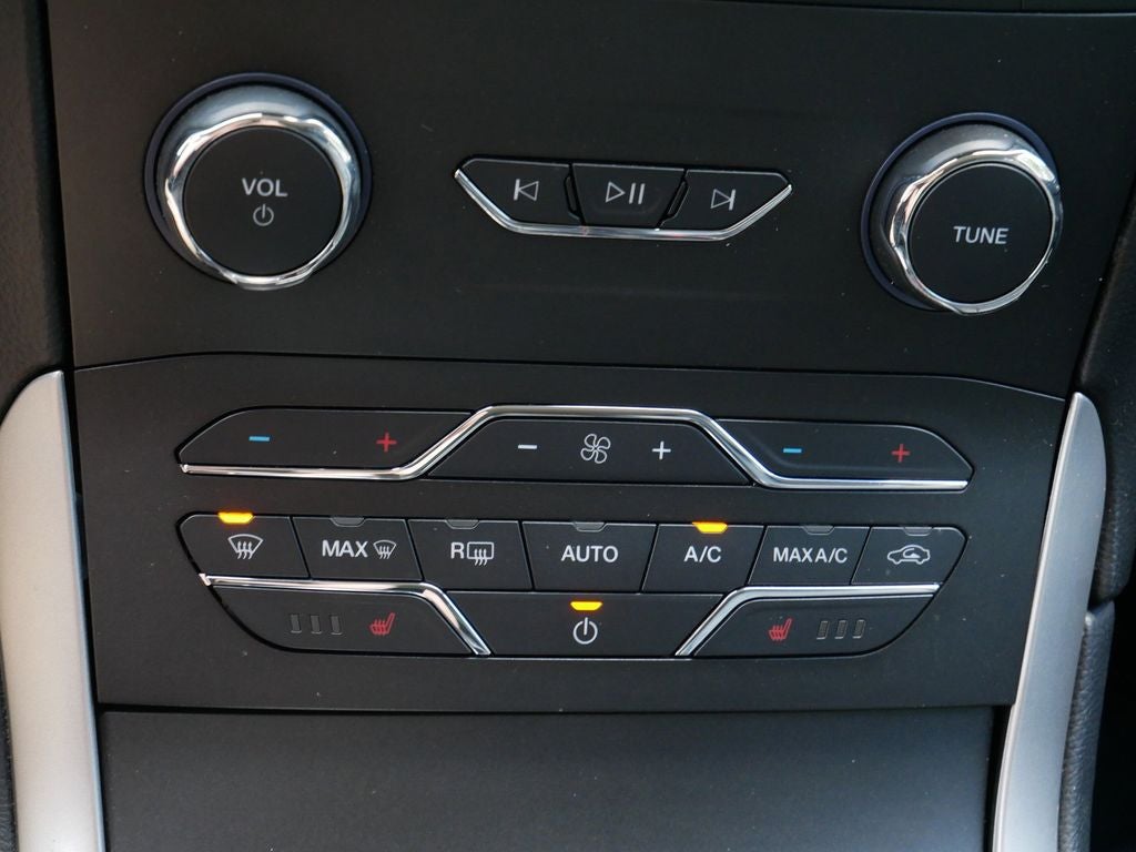 2019 Ford Edge SEL