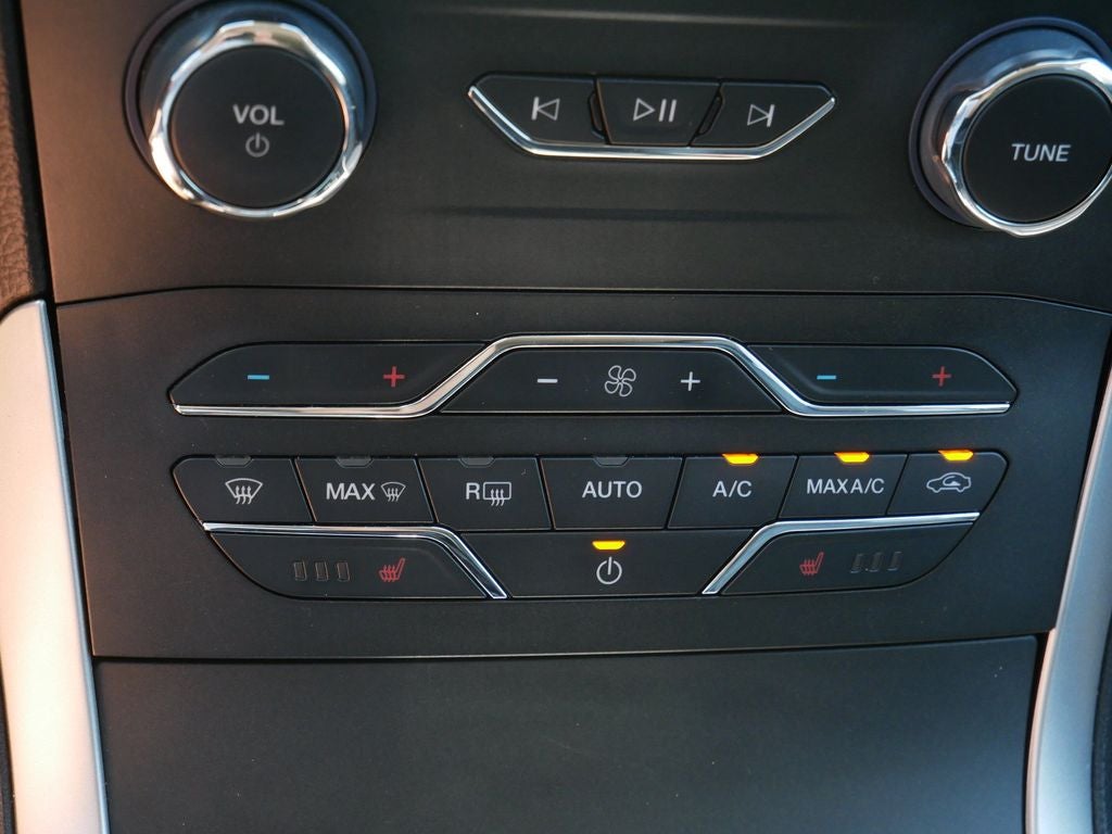 2020 Ford Edge SEL