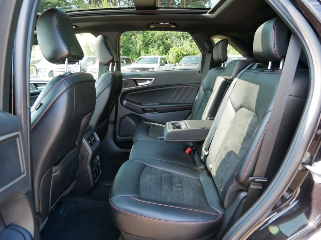 2022 Ford Edge ST Line