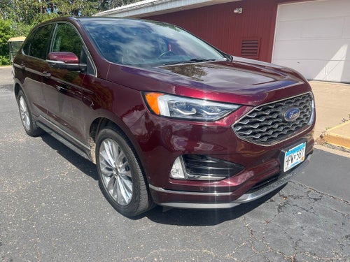 2022 Ford Edge Titanium