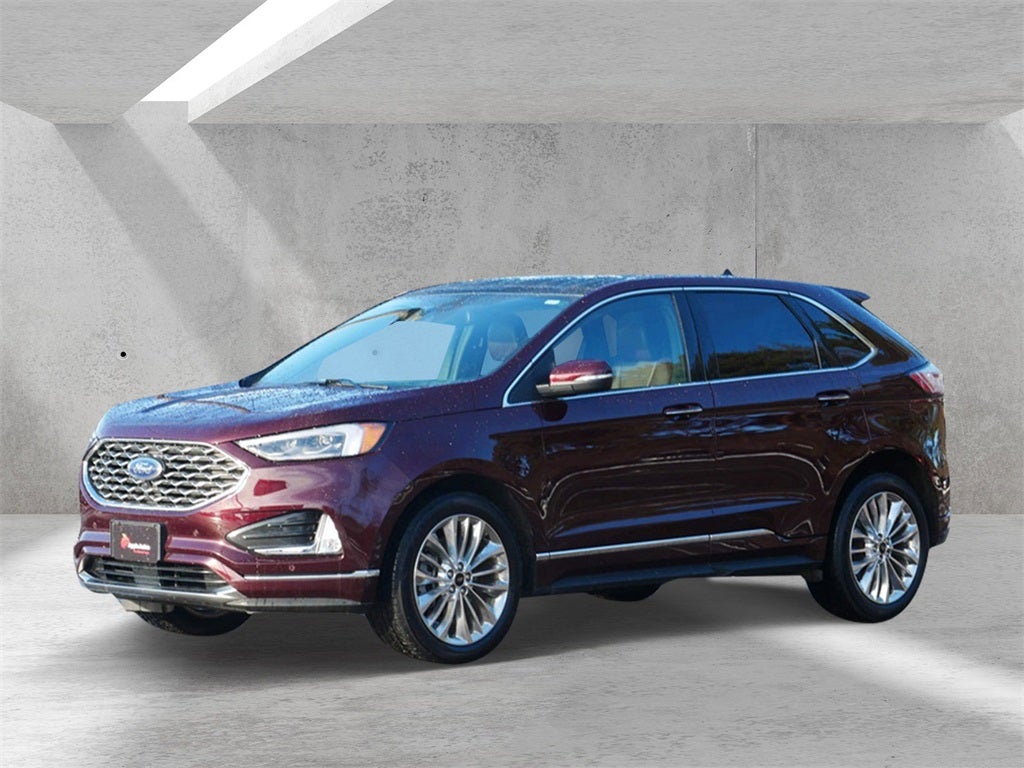 2022 Ford Edge Titanium