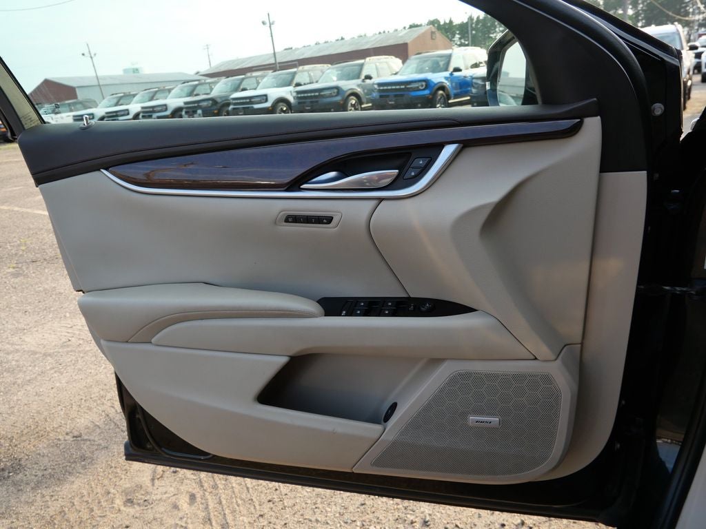 2015 Cadillac XTS Luxury