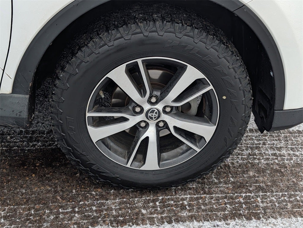 2018 Toyota RAV4 XLE