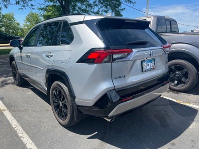 2024 Toyota RAV4 Hybrid SE
