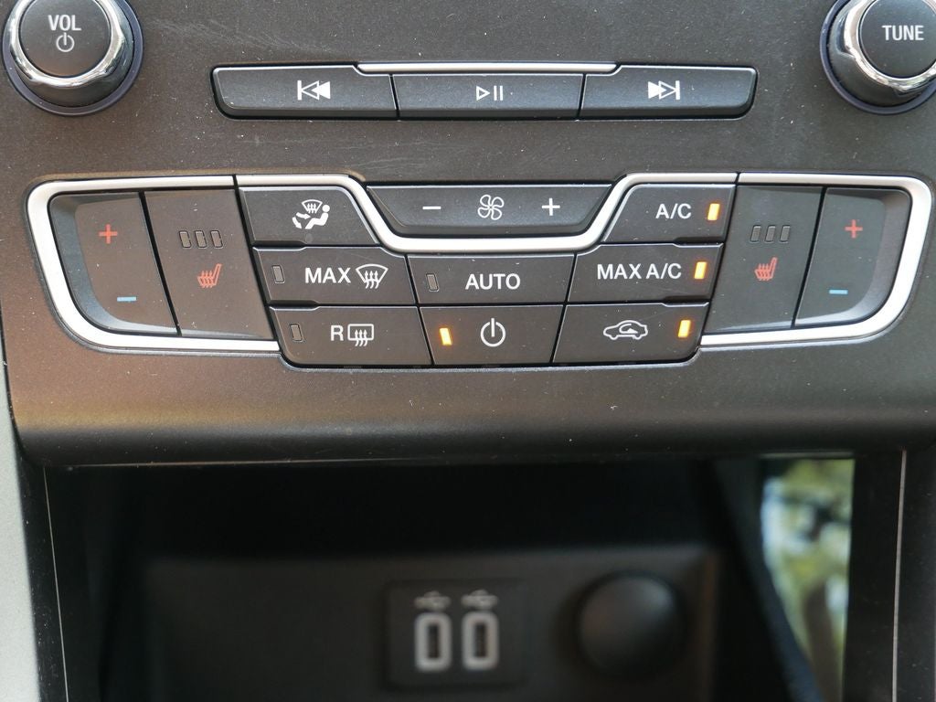 2020 Ford Fusion SEL