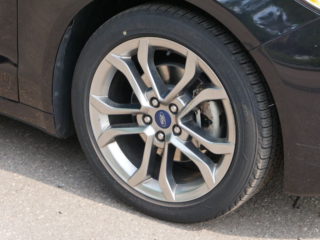2020 Ford Fusion SEL
