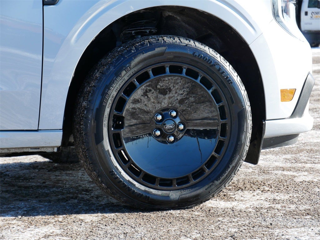 2026 Ford Maverick Lobo Standard