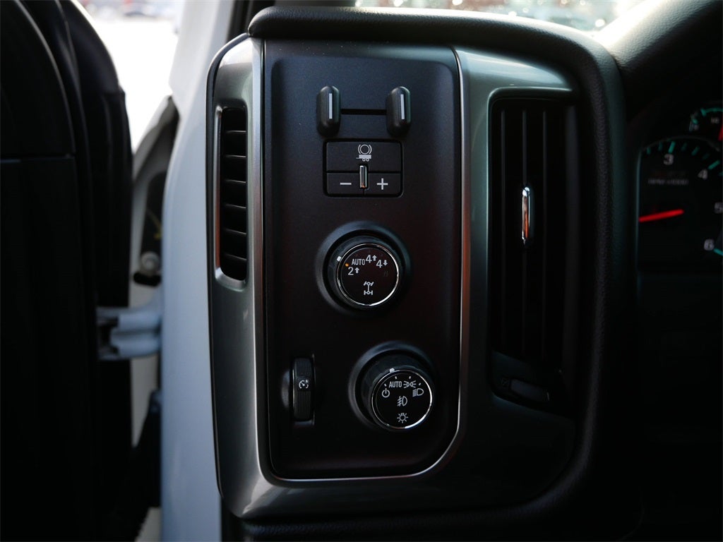 2017 Chevrolet Silverado 1500 LT LT2