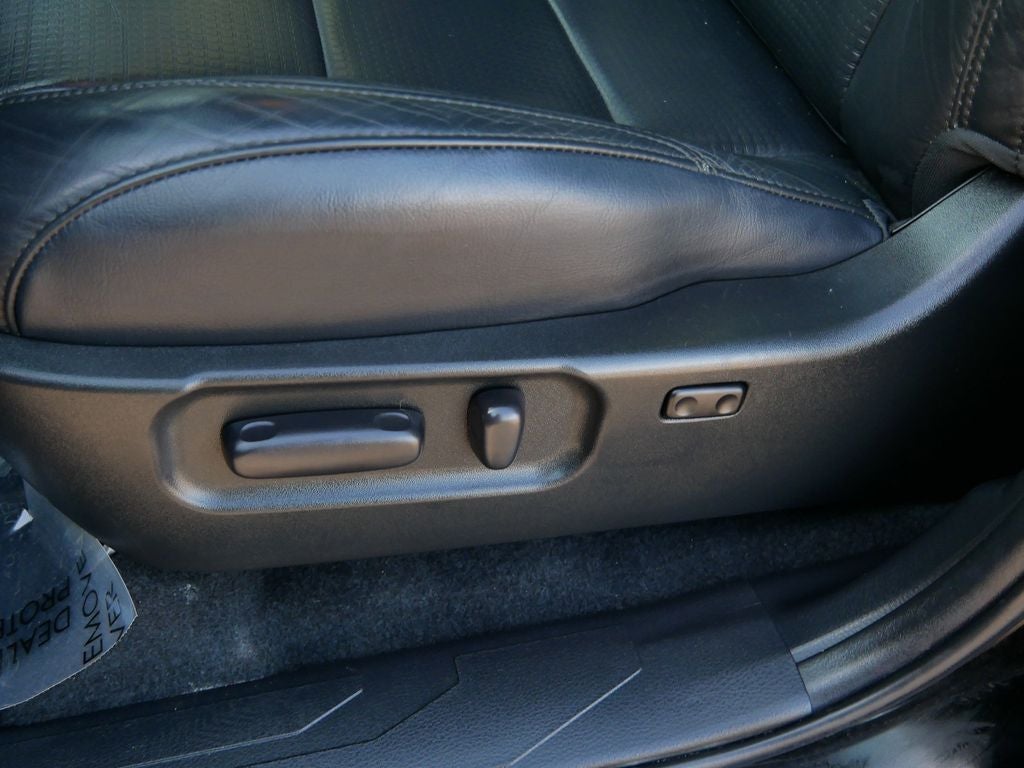 2023 Toyota Tacoma Limited V6