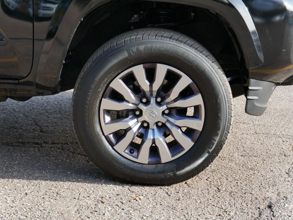 2023 Toyota Tacoma Limited V6